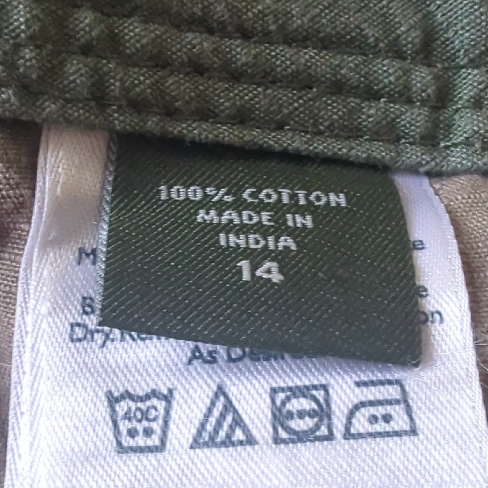 Women's Eddie Bauer Brown Cargo Shorts - Picture 5 of 5